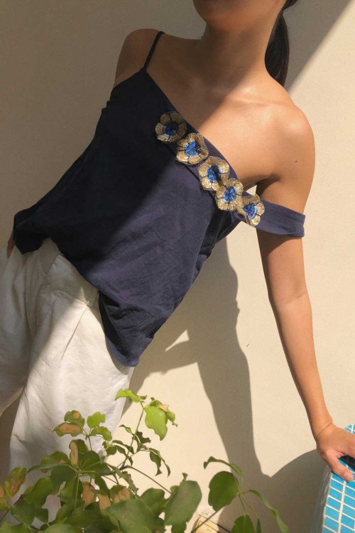 Eames Top / Navy with Cobalt Flowers