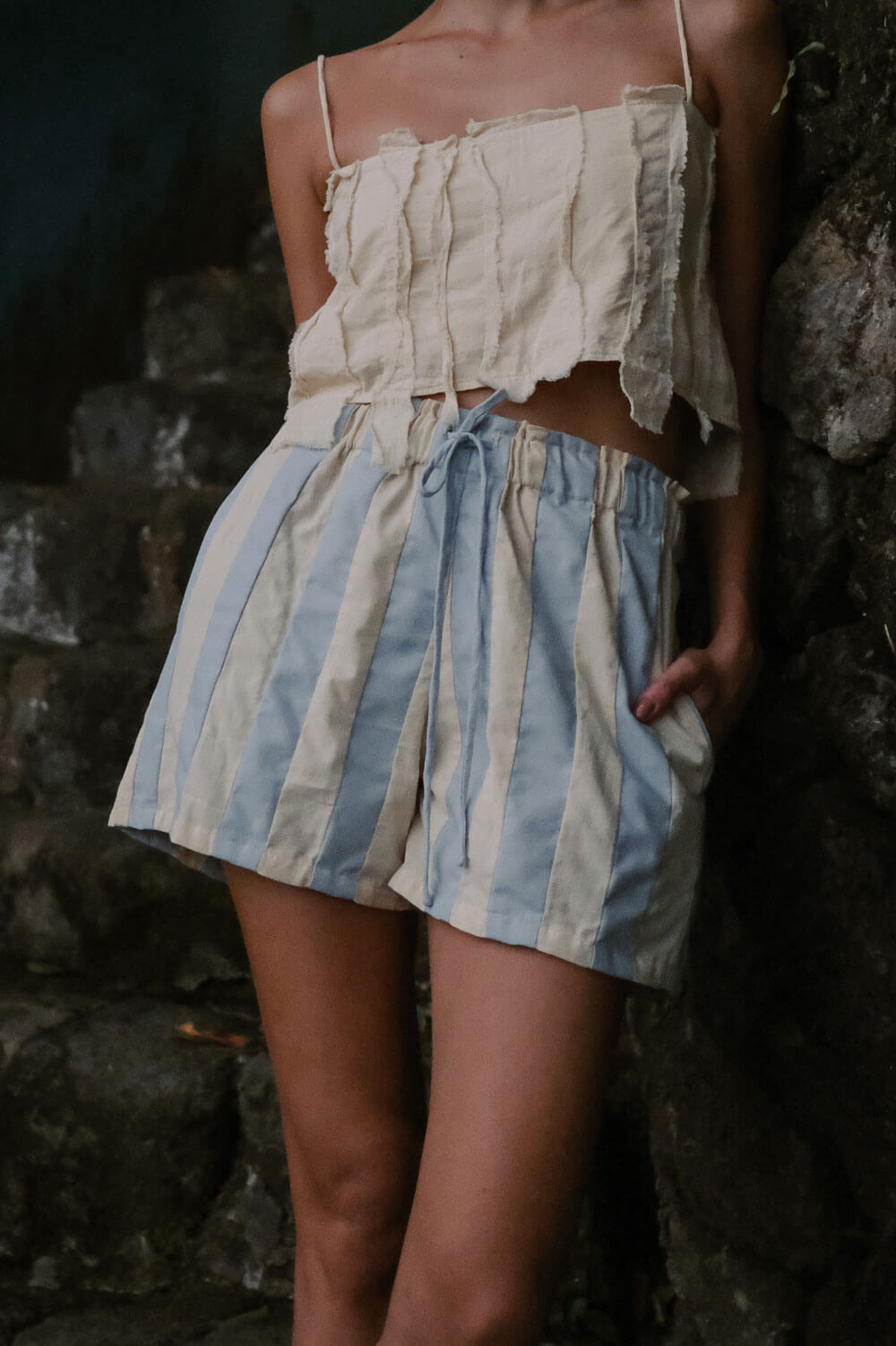 Emil Shorts / Poolside & Crema