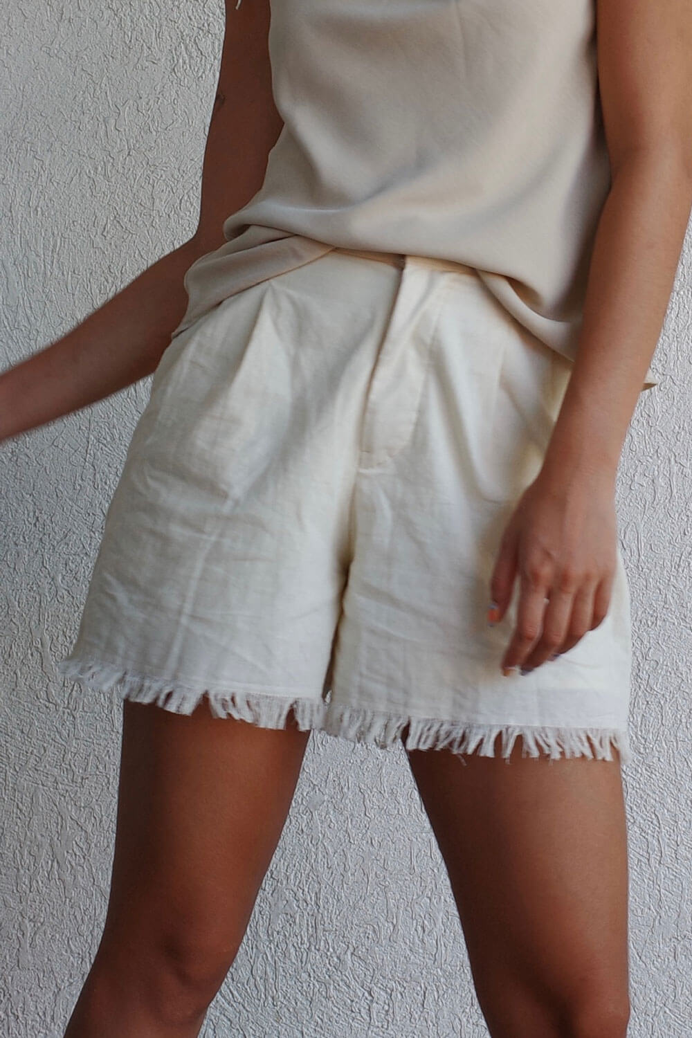 Leila Regular Short / Crema